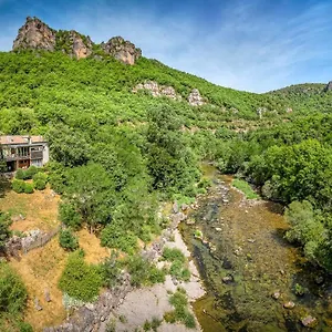 Les De La Dourbie Bed & Breakfast